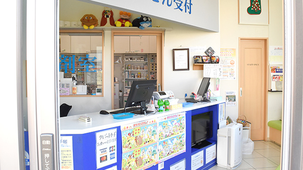 クリーム薬局（新金岡駅）の受付/カウンター