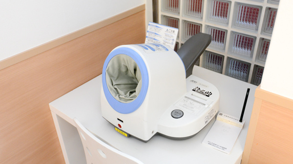 ヒエダ薬局の血圧計