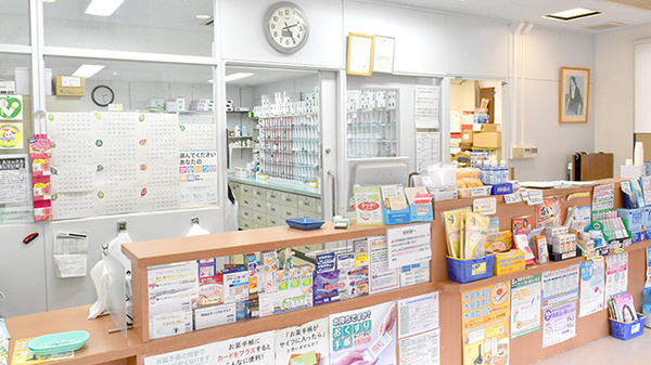 アップルプラス薬局神戸本店の受付/カウンター