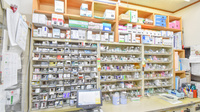 丸山調剤薬局の薬棚