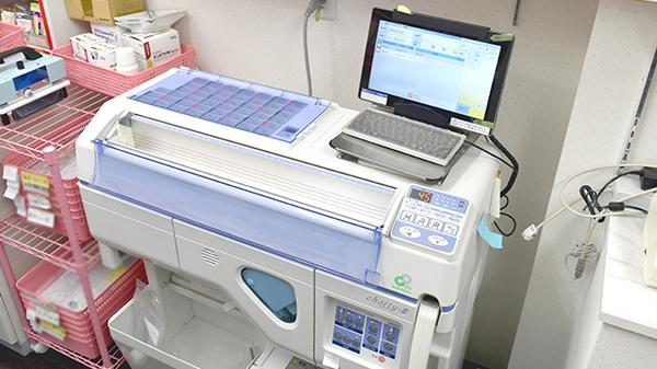 ポニー薬局長田店の調剤器具