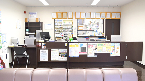 すみれ薬局苦楽園店の受付/カウンター