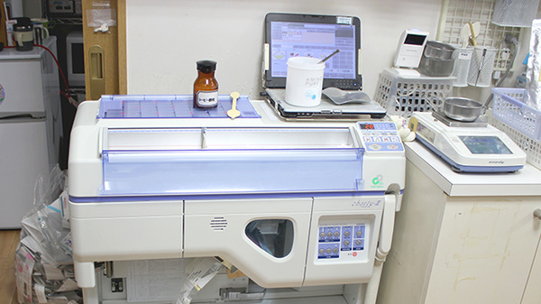 三田駅前さつき薬局の調剤器具