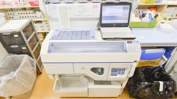 あわじ薬局の調剤器具