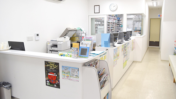 西明石駅前薬局の受付/カウンター