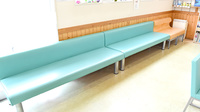 ほんまち調剤薬局の待合スペース