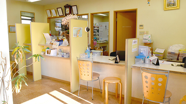 中川調剤薬局加古川尾上店の受付/カウンター