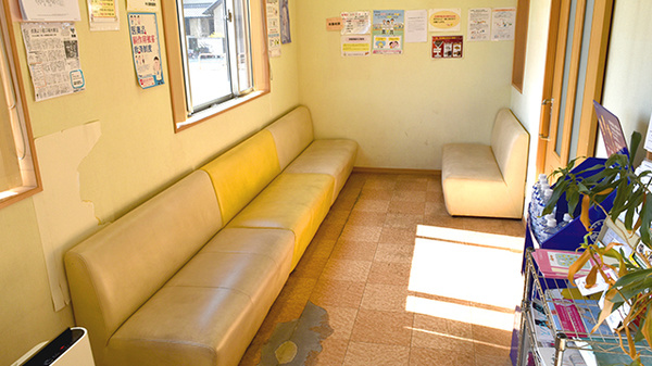 中川調剤薬局加古川尾上店の待合スペース