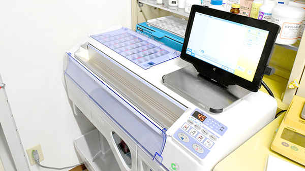 サンワ薬局の調剤器具