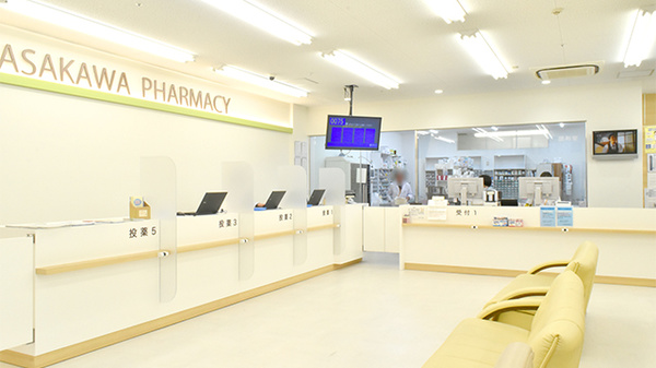 笹川薬局清和台店の受付/カウンター