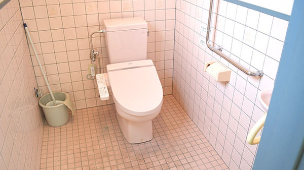 あいりす薬局ひまわり店のお手洗い