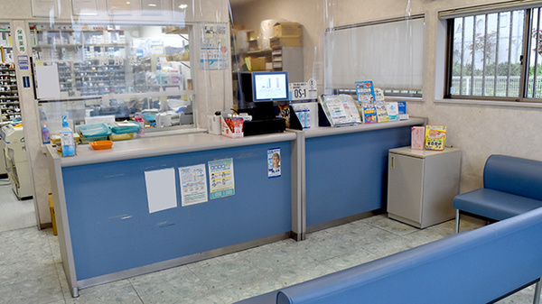 メイプル薬局押熊店の受付/カウンター