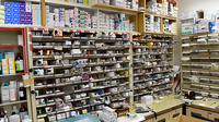 メイプル薬局押熊店の薬棚