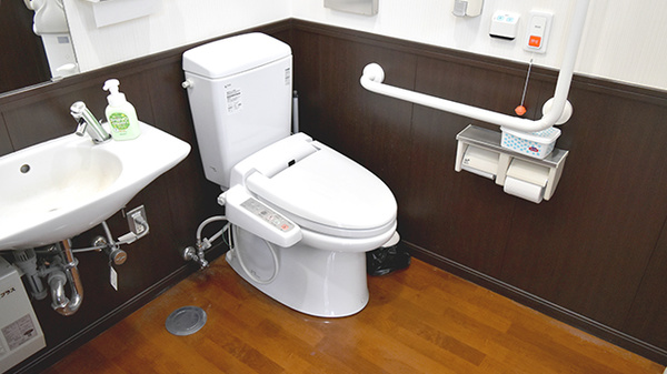 成広薬局金川店のお手洗い