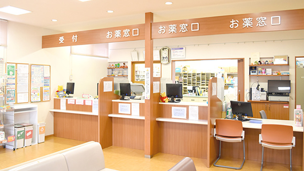 サカエ薬局山陽店の受付/カウンター