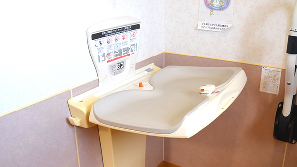 サカエ薬局山陽店のキッズ用設備