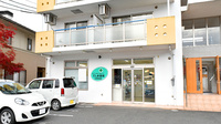 有限会社エス・ジー・エッチてしま薬局久世駅前店の外観