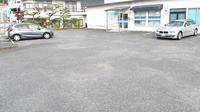 あおぞら薬局の駐車場