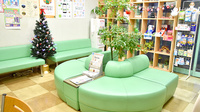 株式会社　小松薬局　東片山店の待合スペース