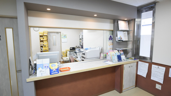 ありす薬局高須店の受付/カウンター