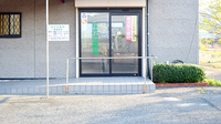 なかの薬局の入口