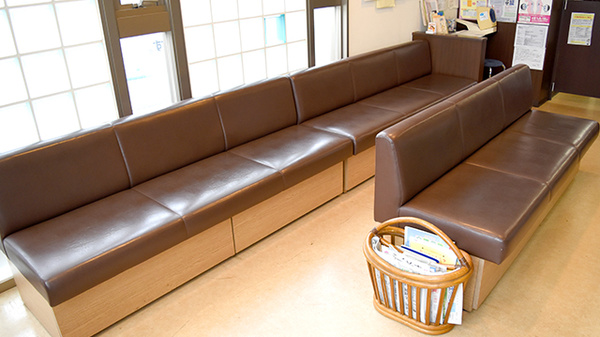 くるみ薬局の待合スペース