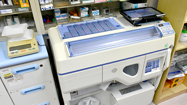 メロディ薬局の調剤器具