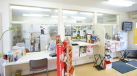 あやめ薬局沖見店の受付/カウンター