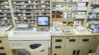 あやめ薬局矢野店の調剤器具