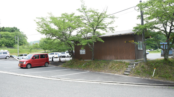 あやめ薬局矢野店の駐車場