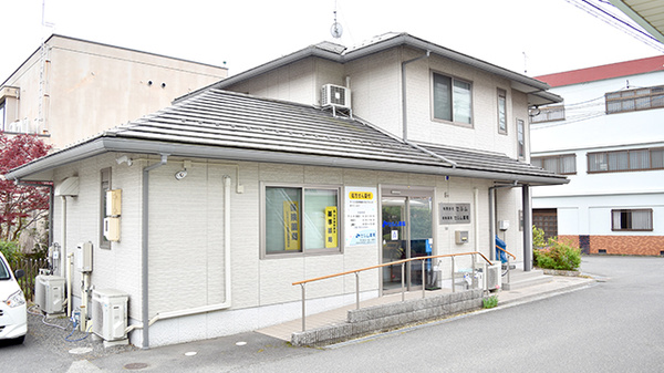 セルム薬局の外観