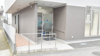東広島タカズミ薬局の入口