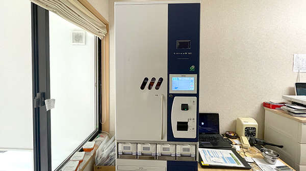 くまの薬局の調剤器具