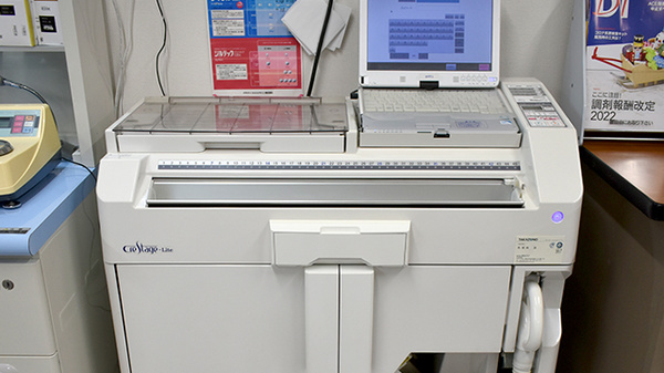 しらゆり薬局の調剤器具