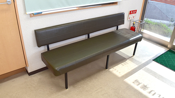 れんげ薬局の待合スペース