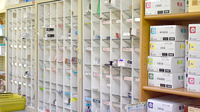 いくも薬局戎町店の薬棚