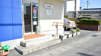 いくも薬局　八王子店の入口