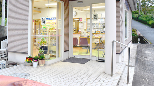 みずき薬局の入口