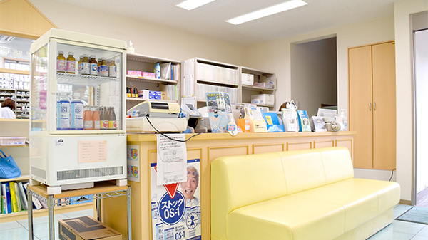 トマト調剤薬局 末広店の受付/カウンター