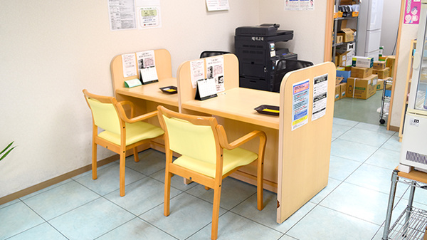 トマト調剤薬局 末広店の相談対応