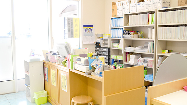 トマト調剤薬局 日赤店の受付/カウンター