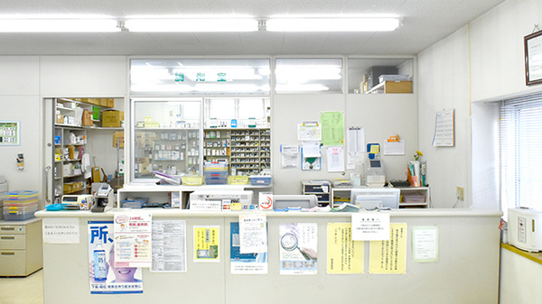 トマト調剤薬局 美馬店の受付/カウンター