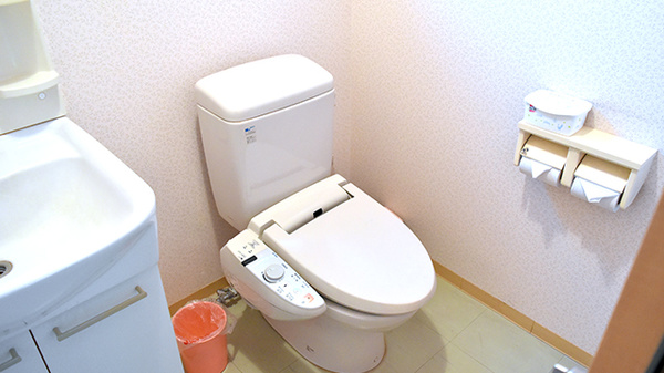 アスカ薬局のお手洗い
