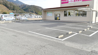 トマト調剤薬局 勝浦店の駐車場