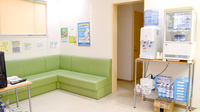 トマト調剤薬局 松茂店の待合スペース