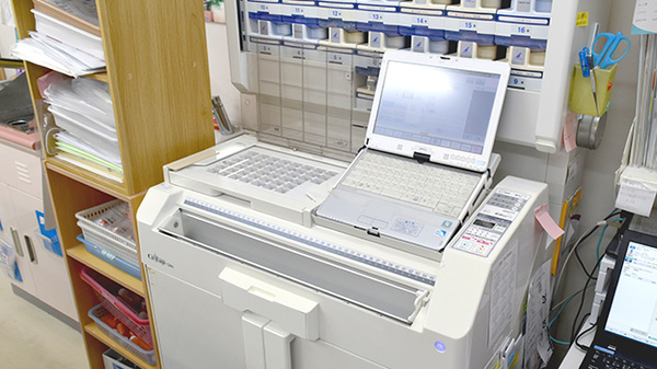 かもじま調剤薬局上下島店の調剤器具