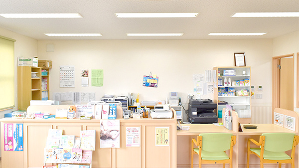 トマト調剤薬局 知恵島店の受付/カウンター