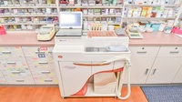 虹調剤薬局寺井店の調剤器具