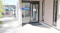 オカウチ調剤薬局多肥店の入口