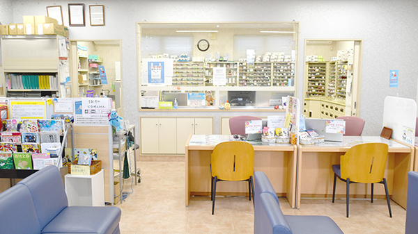 オカウチ調剤薬局多肥店の受付/カウンター